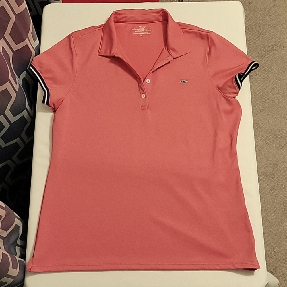 BRAND - Vineyard Vines, Size - M, COLOR - Pink
